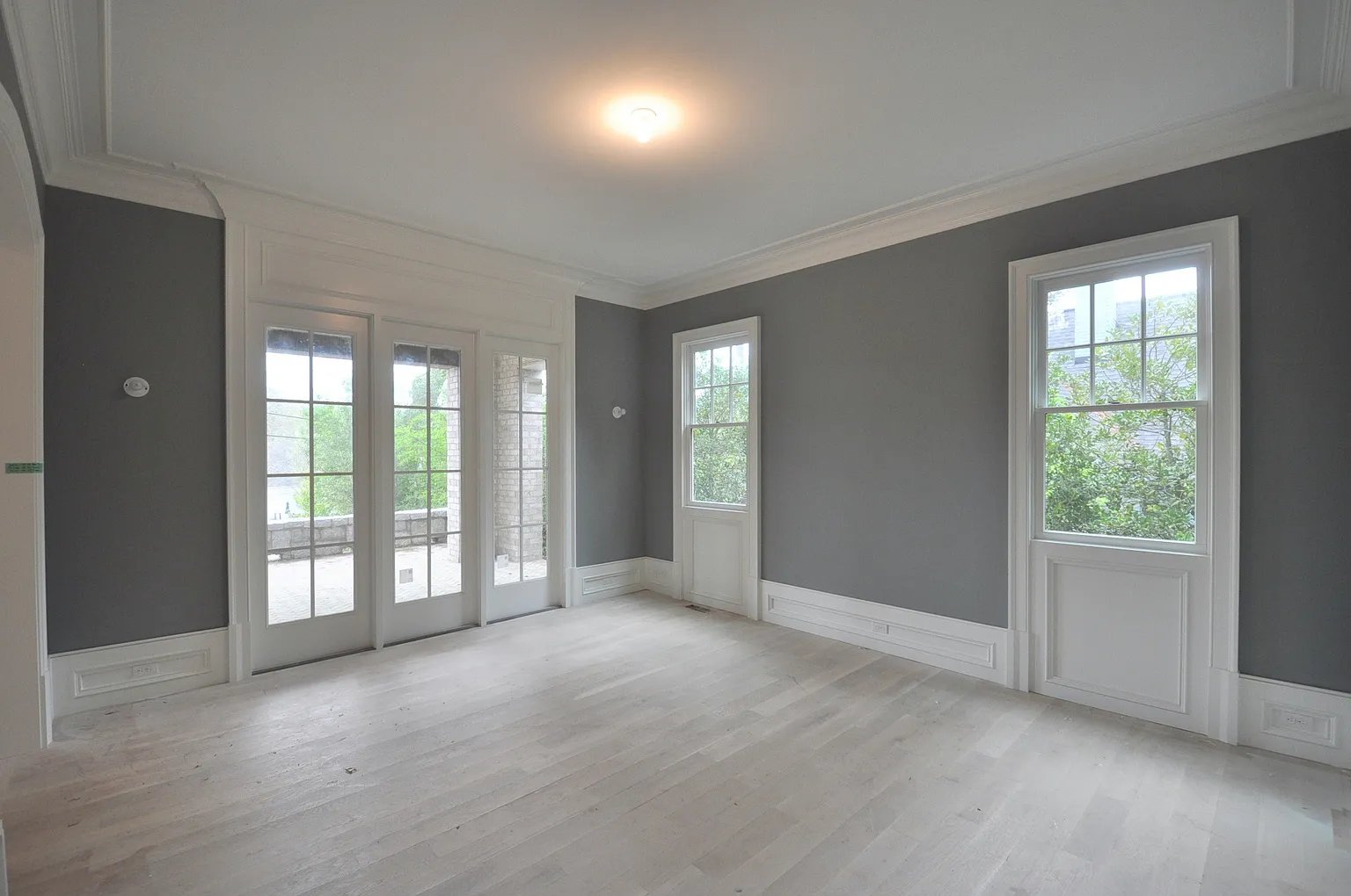 17 Golf Cir NE