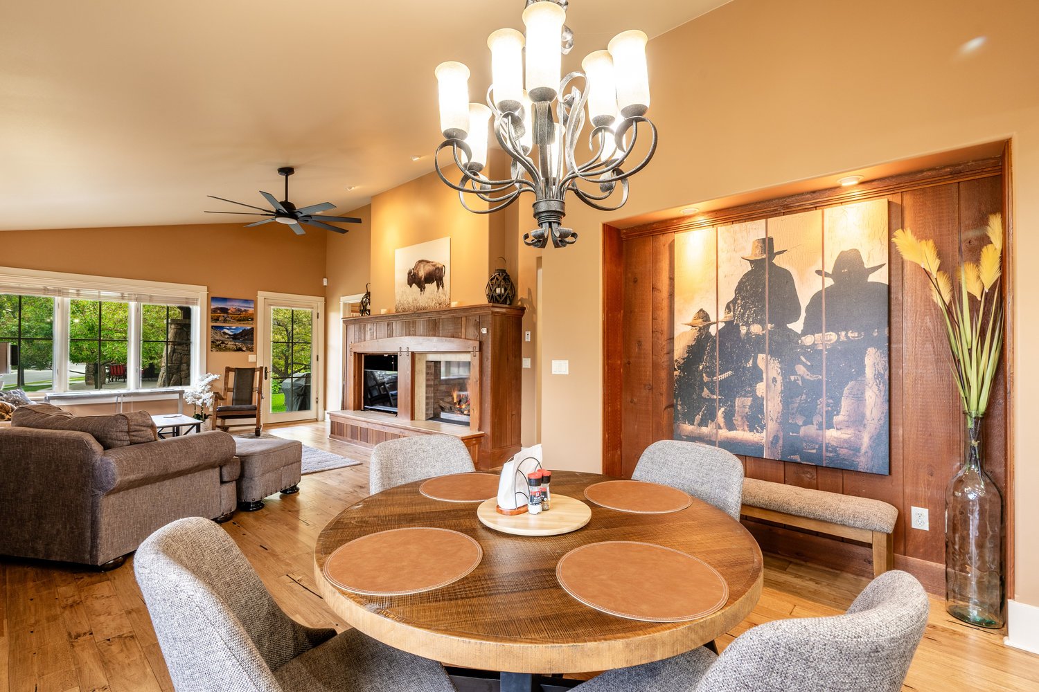 106 Cayuse Ct