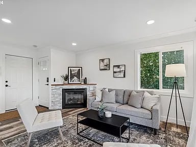 4412 SW Hamilton Ter