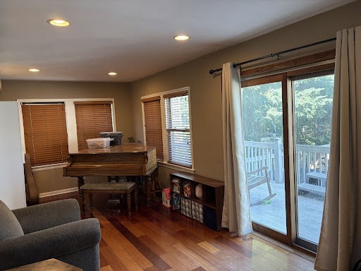 1217 Degener Ave
