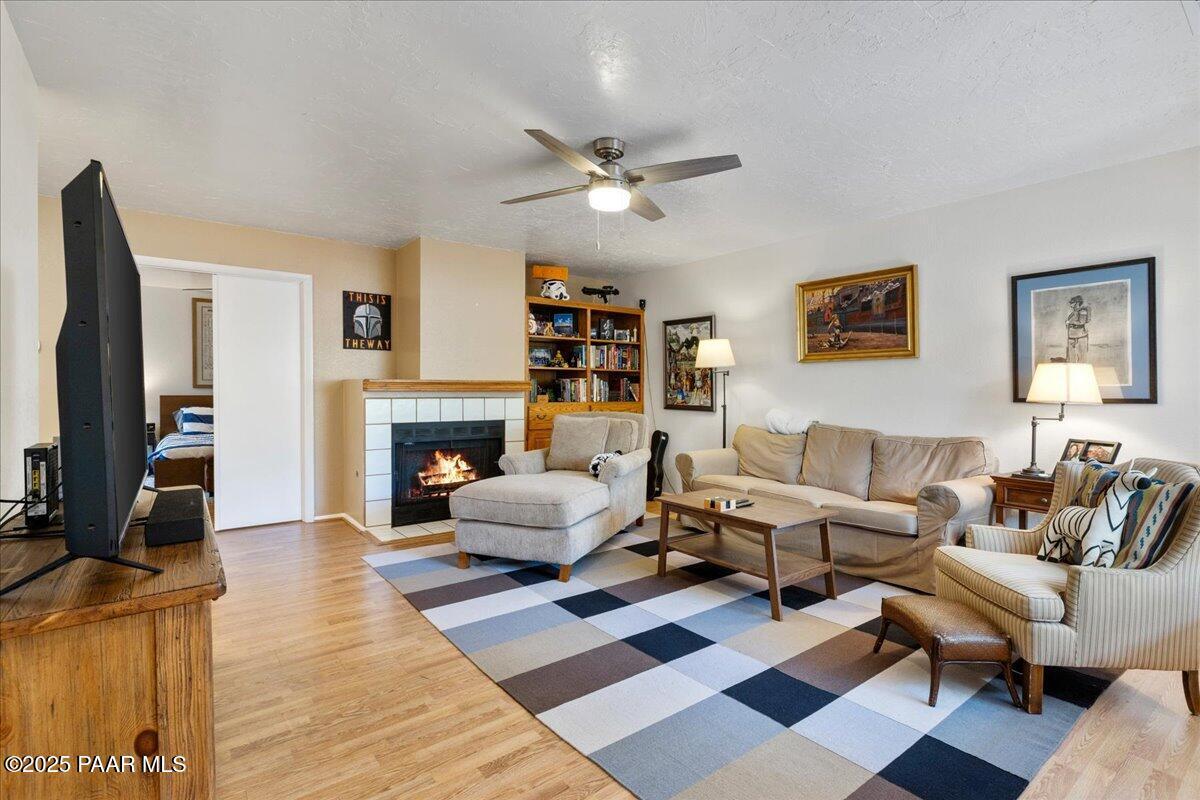 3089 Peaks View Ln, #6e