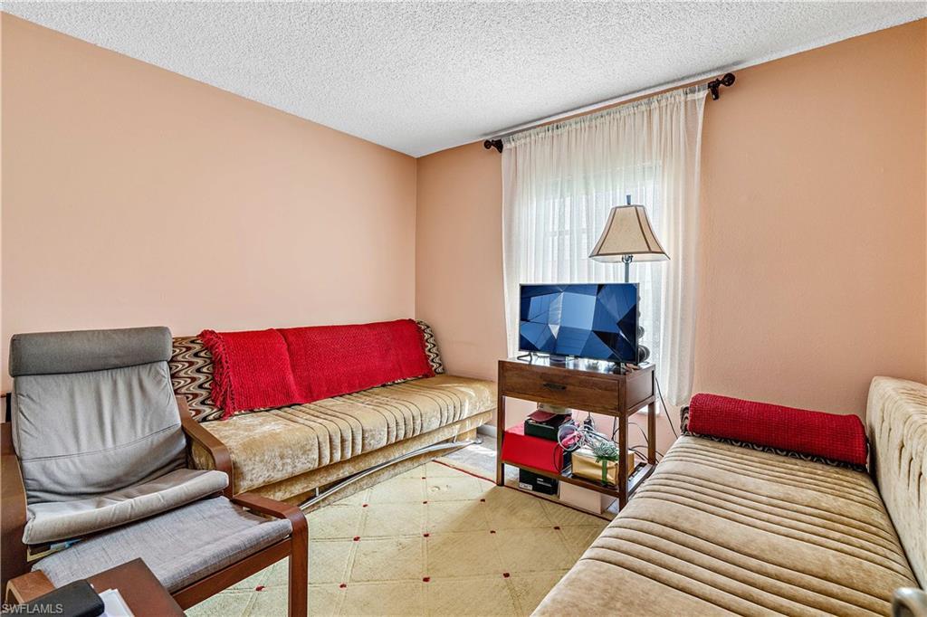 1702 Kings Lake BLVD Unit: 8-204