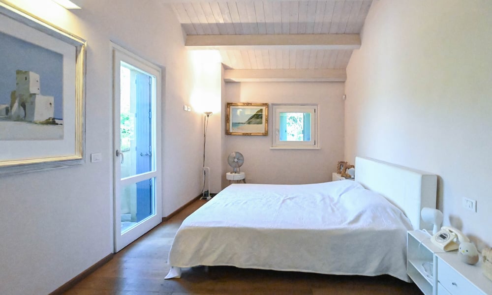 Stunning Countryside Home with Pool in Le Marche