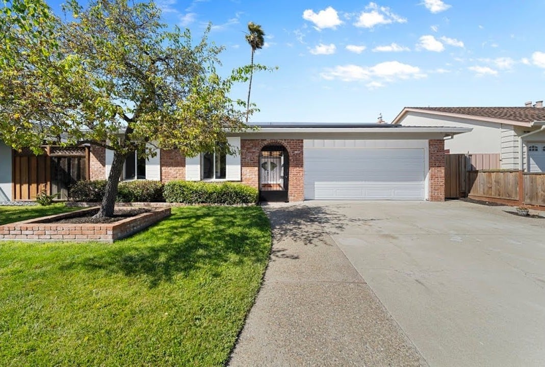 Swordfish St, Foster City - Charmer In The Heart of The City!