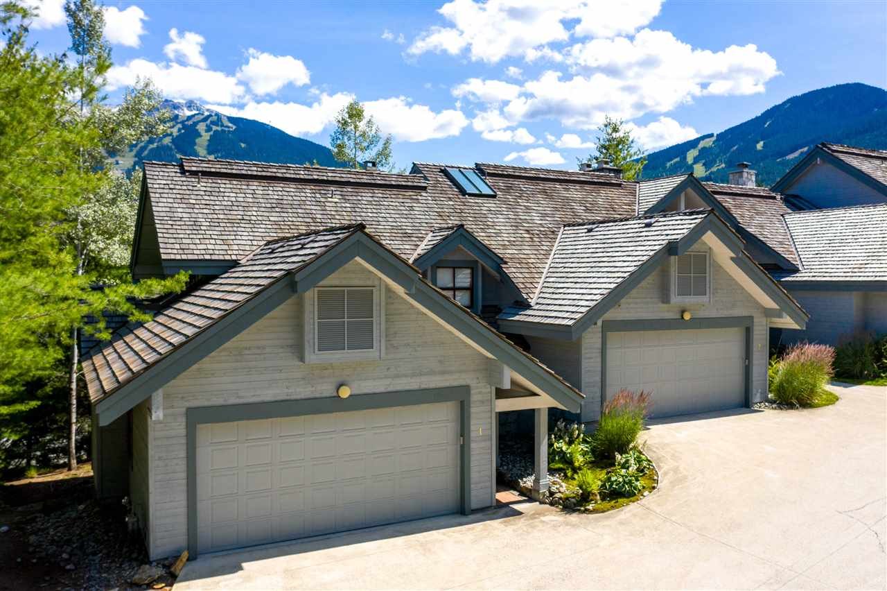 1-3502 Falcon Cres