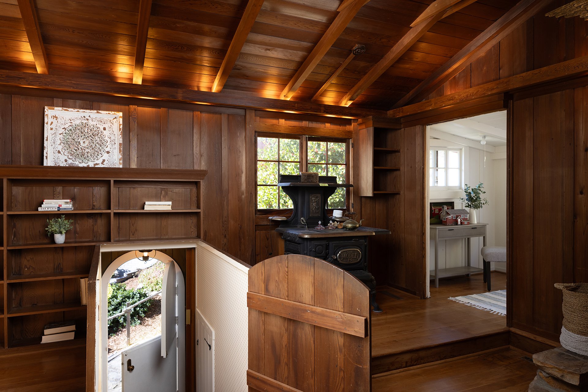 Galewood - Charming Carmel Compound