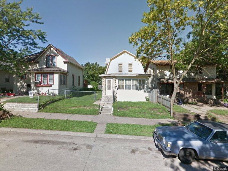 3847 Emerson Ave N