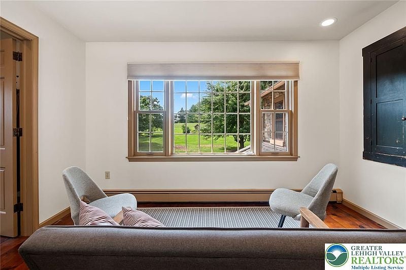 271 WETZEL ROAD