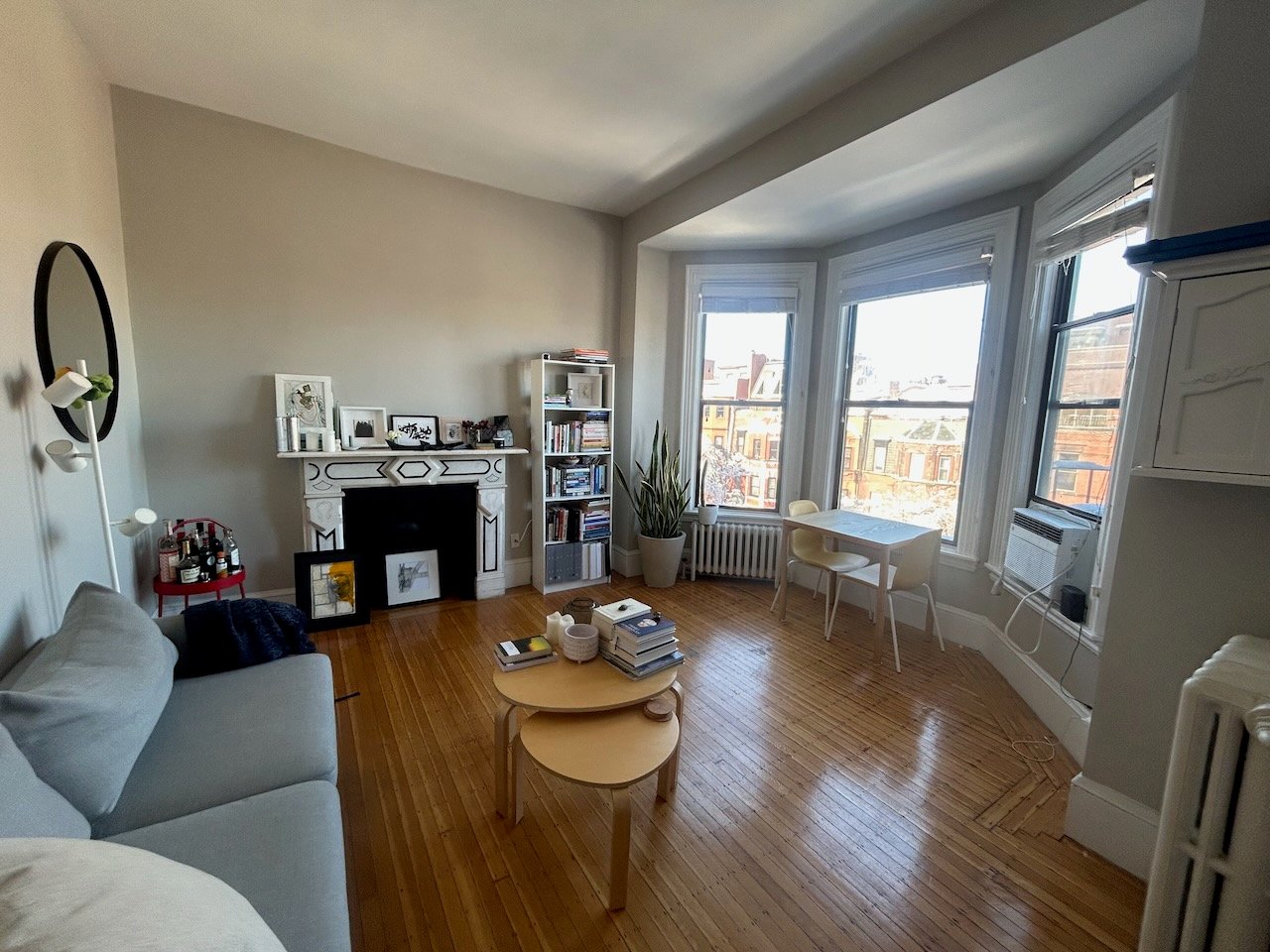 Gorgeous Marlborough at Hereford 1 bedroom 1 bath - Corner unit in Corner Building - Sunny Back Bay Opportunity! 