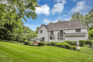1129 Towlston Rd