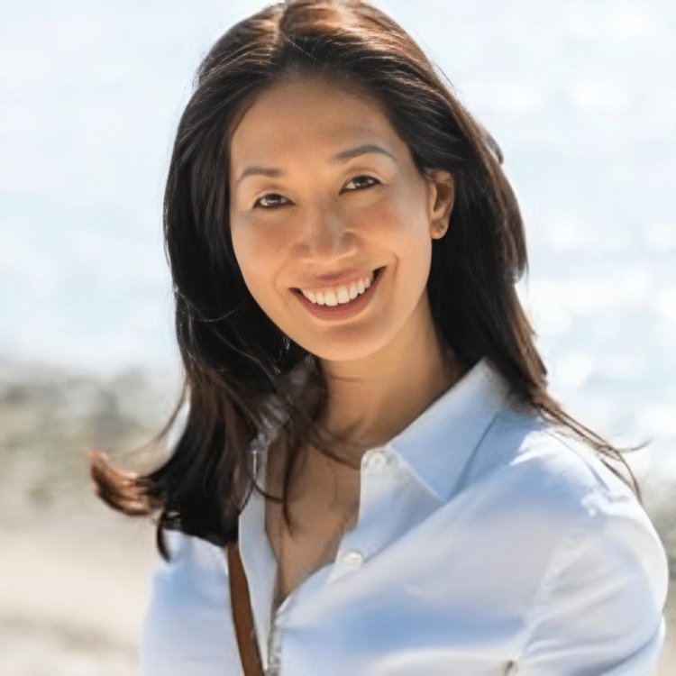 Mia Watabe Boston MA, Real Estate Agent Headshot