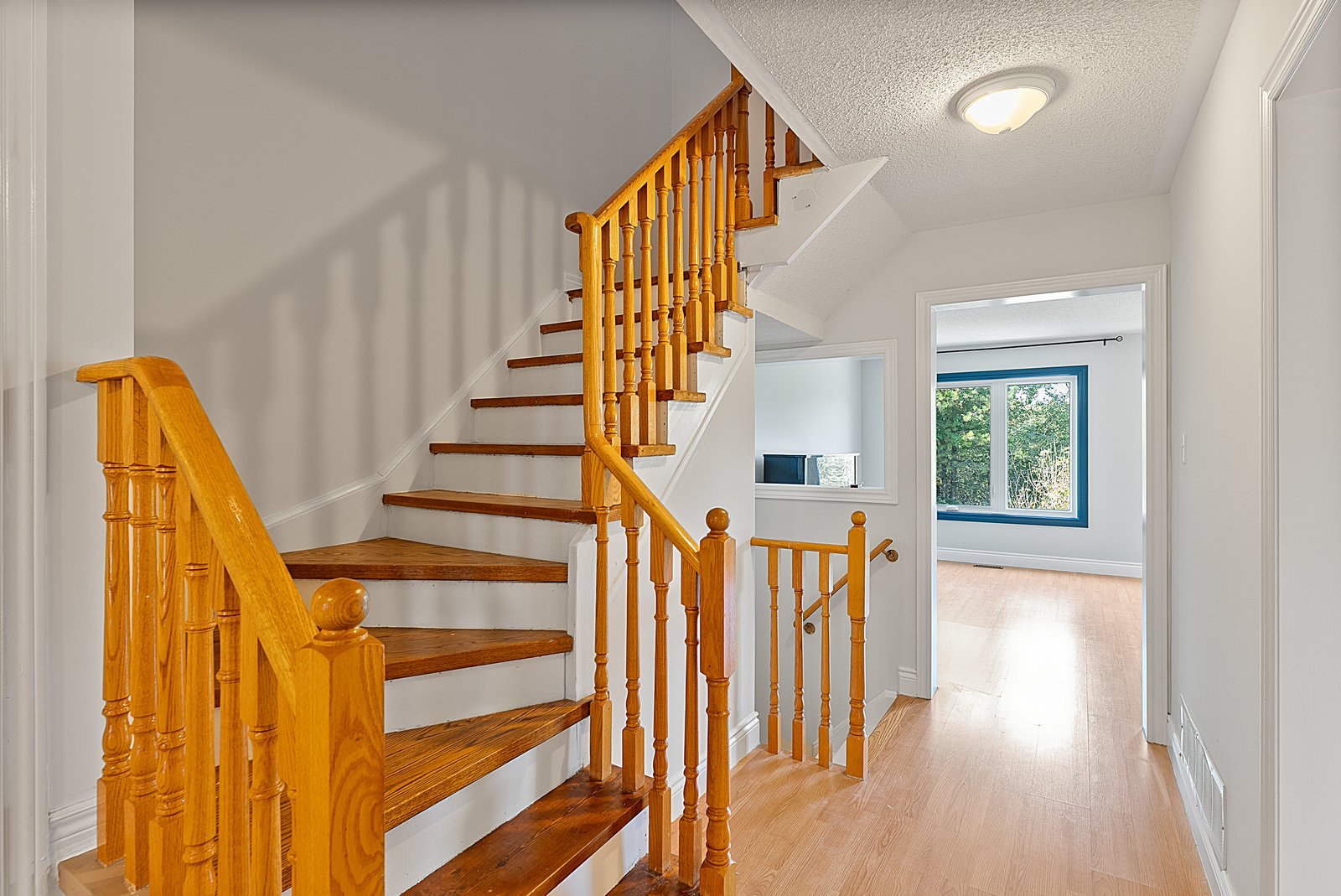 24 Hawtin Lane