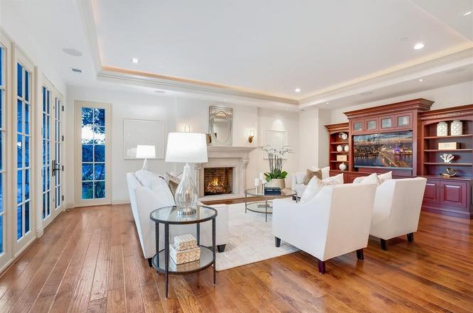 130 Wooded View Dr