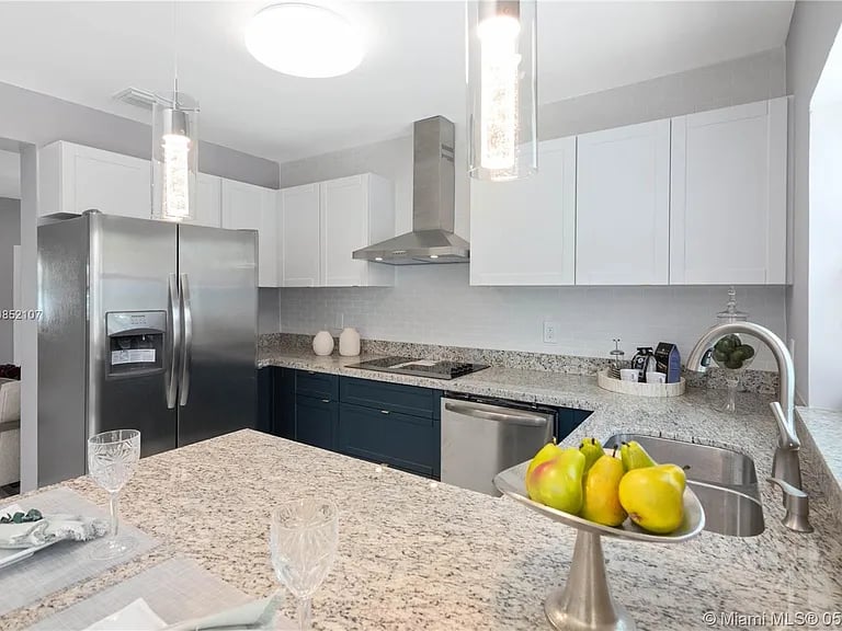 230 NW 128th St