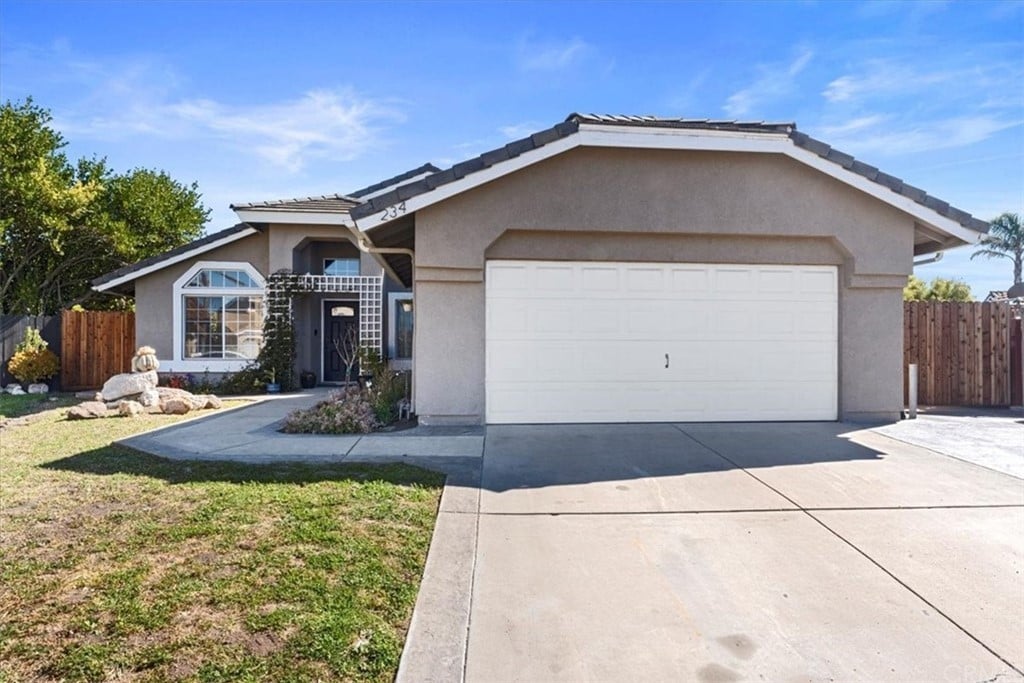 234 Egret Ln