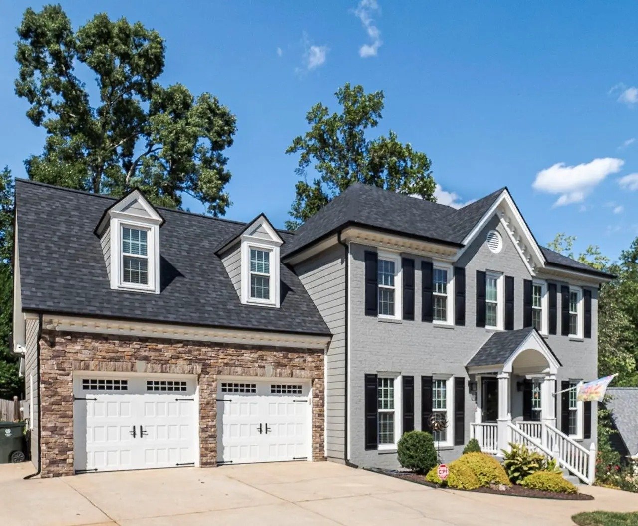 8017 Crooked Chute Ct