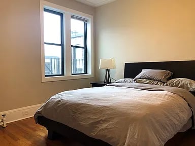 25 Peterborough St #27