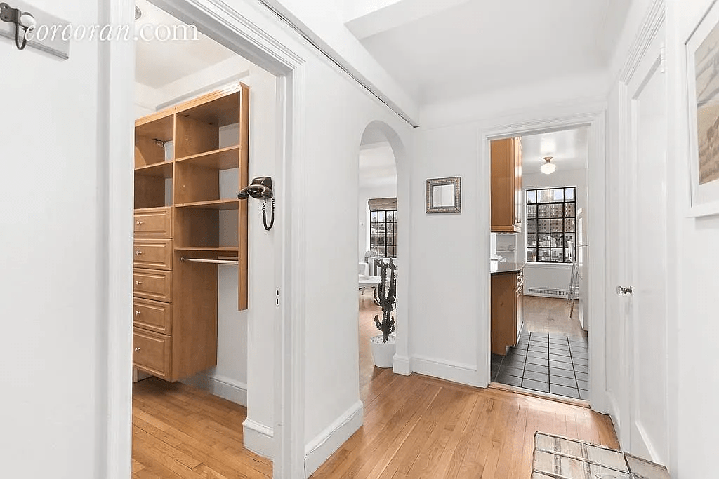 1 Christopher St APT 9C