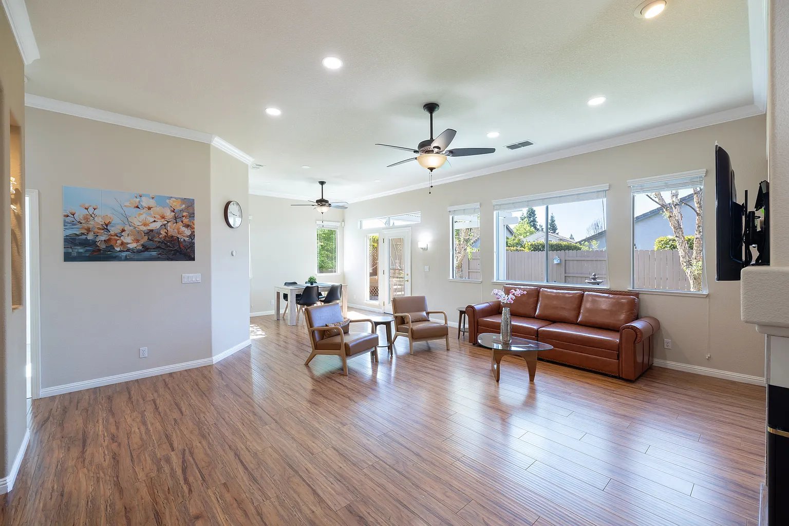 2121 Mullen Ct