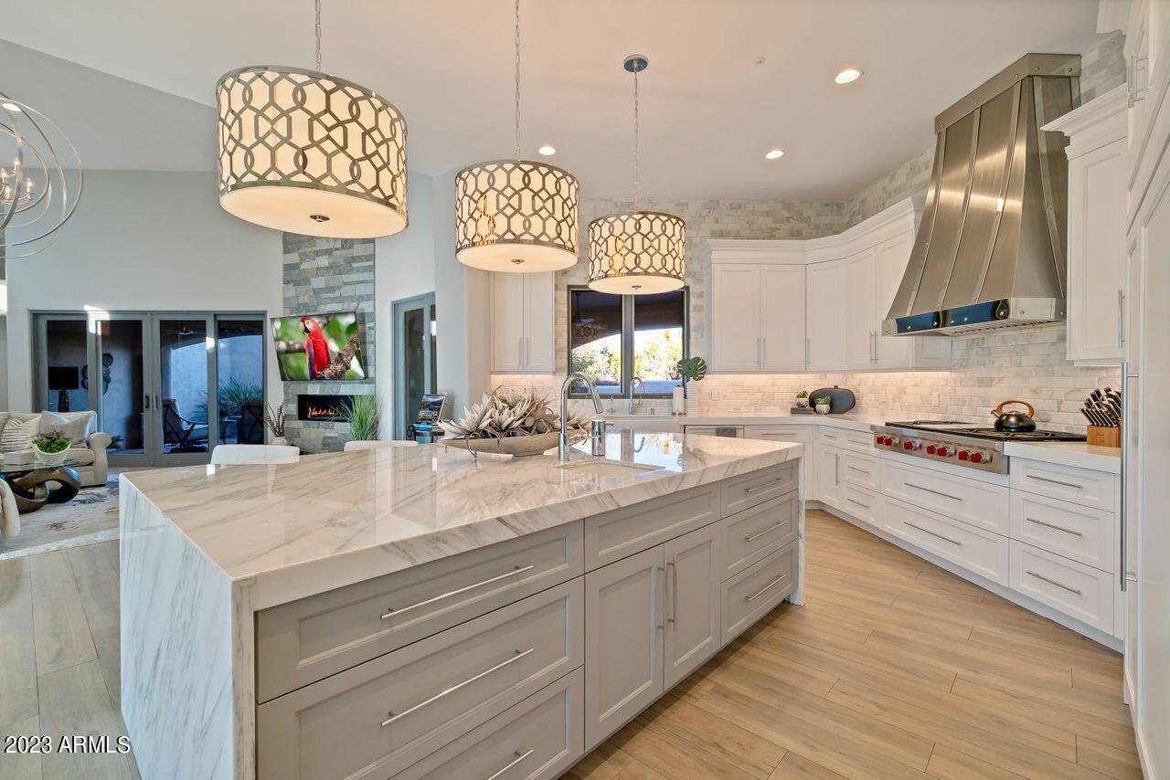 11313 E Mesquite Dr