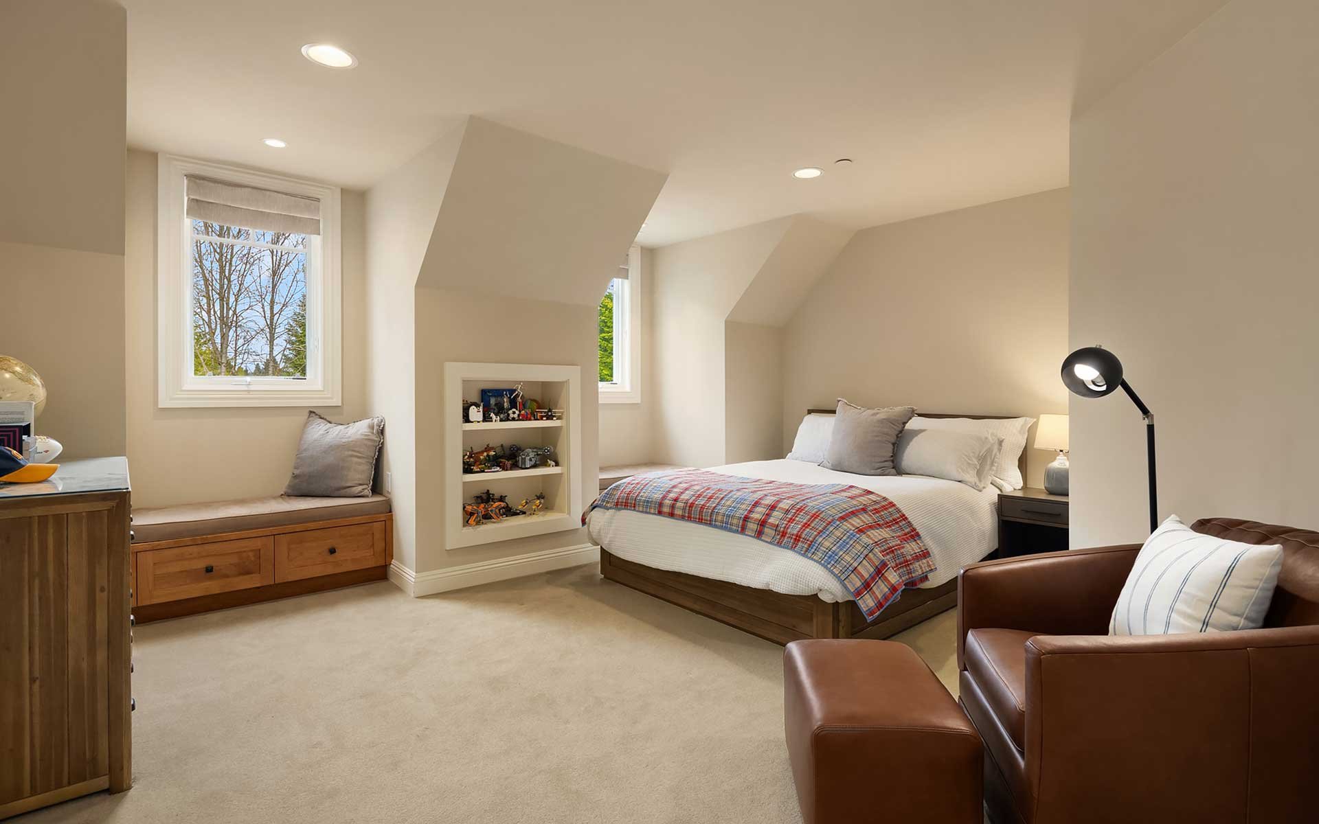 Privacy, Luxury & Timeless Style in Coveted Diamond S Ranch