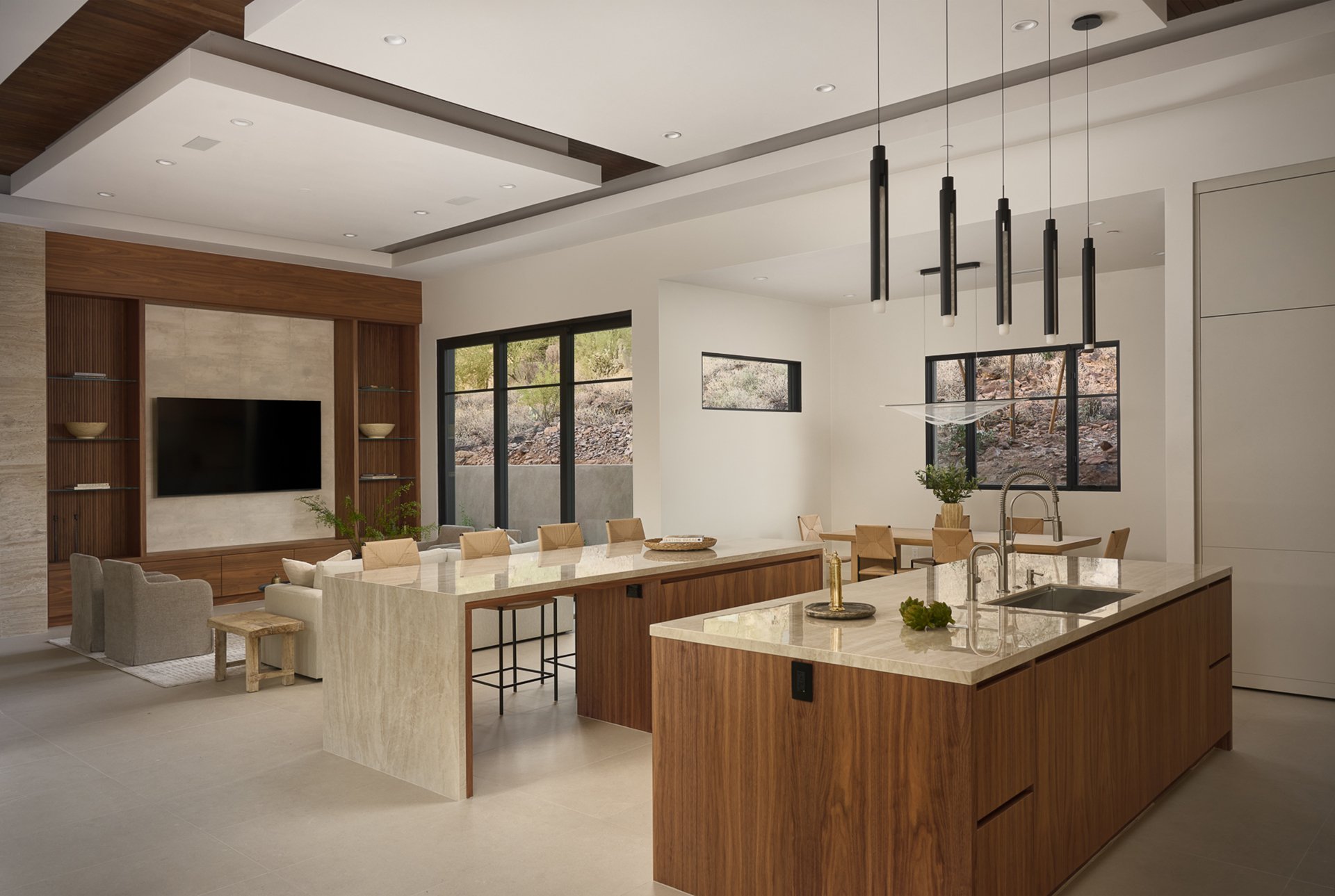 9619 N SOLITUDE Canyon