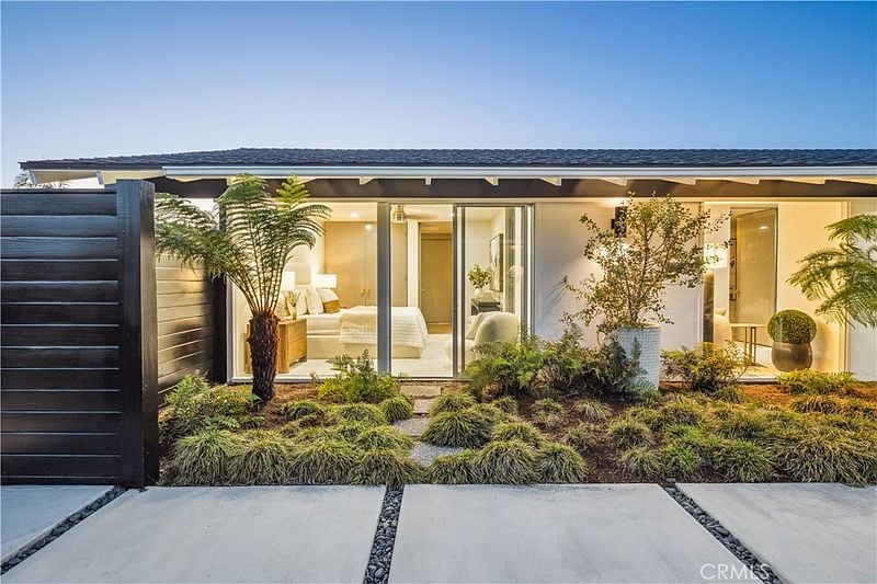 144 Monarch Bay Dr
