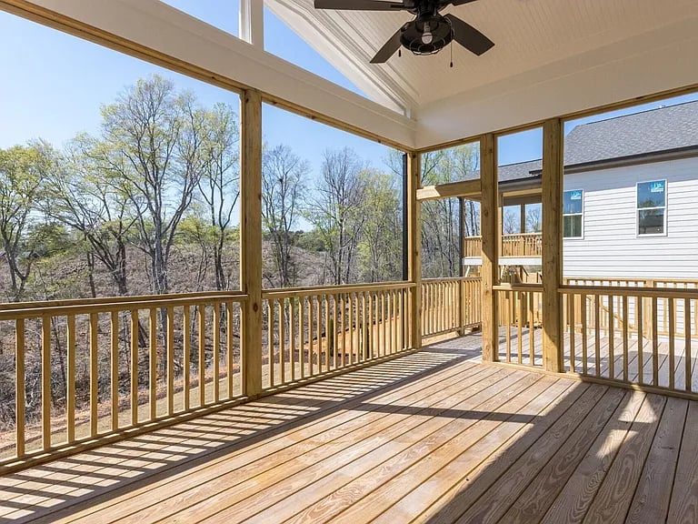 378 Monteith Dr