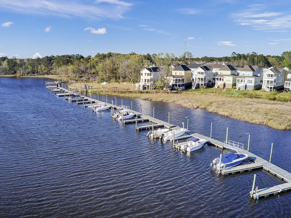 View of homes for sale in Hanahan