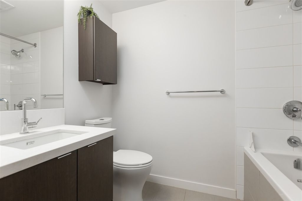 384 E 1st Ave, #312