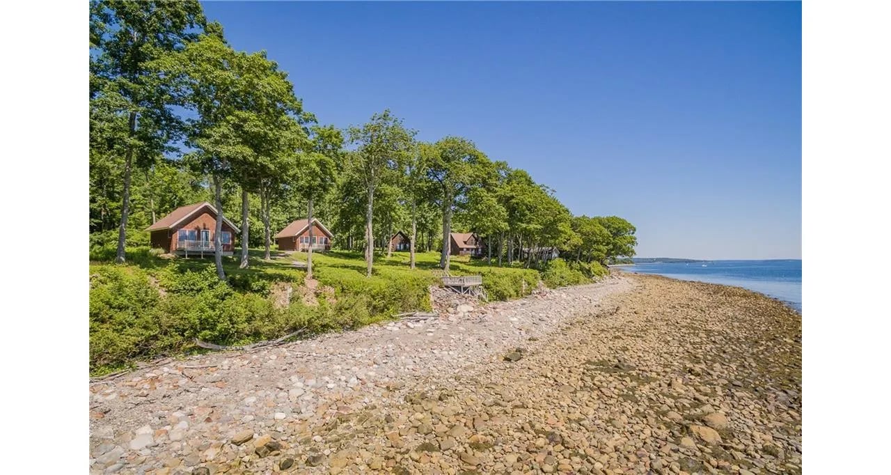 Home/Commercial Property for Sale – 2159 Atlantic Highway, Lincolnville, Maine – $1,900,000