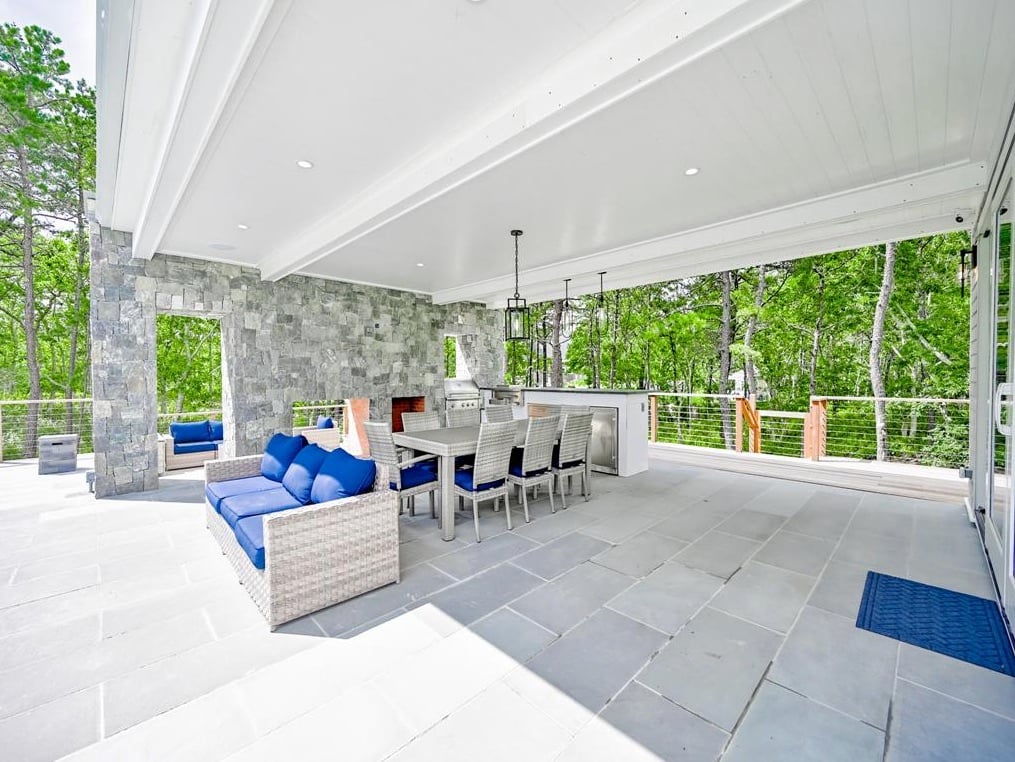 12 Paddock Rd