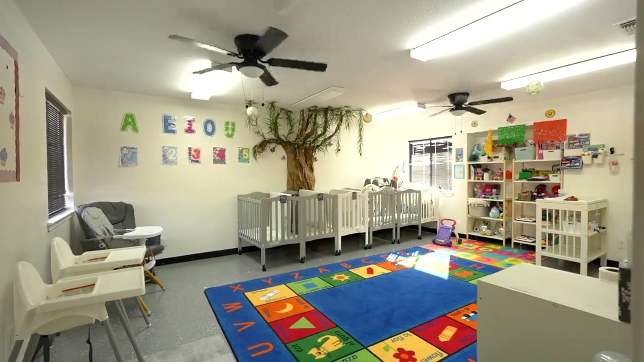 Prime Investment Opportunity – Fully Leased Commercial Property in Lockhart, TX