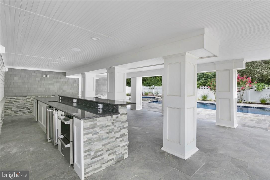 25 Long Beach Blvd, #A