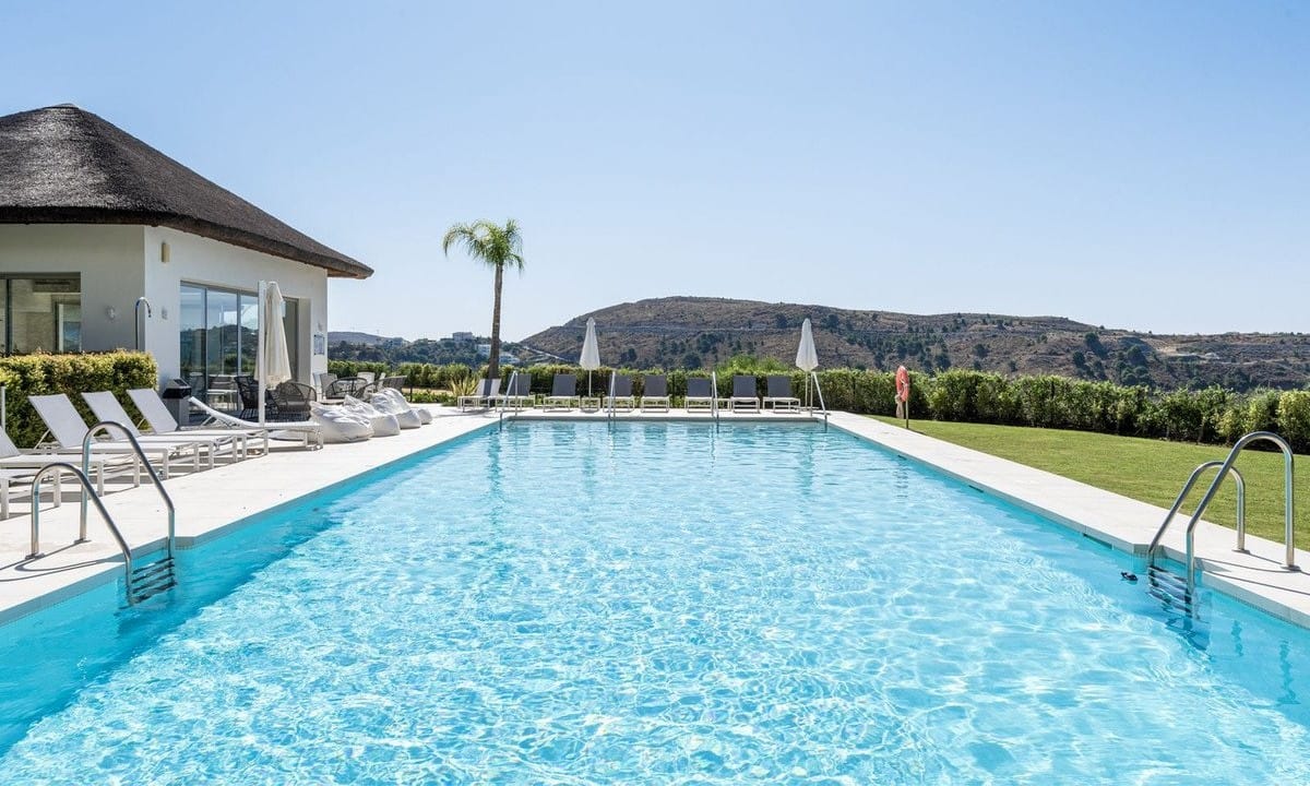 Exclusive Luxury Residences in Private Address