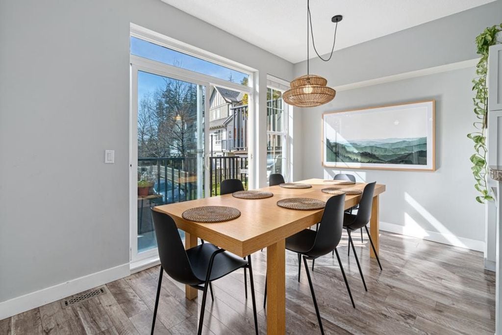 2200 Panorama Dr, #93