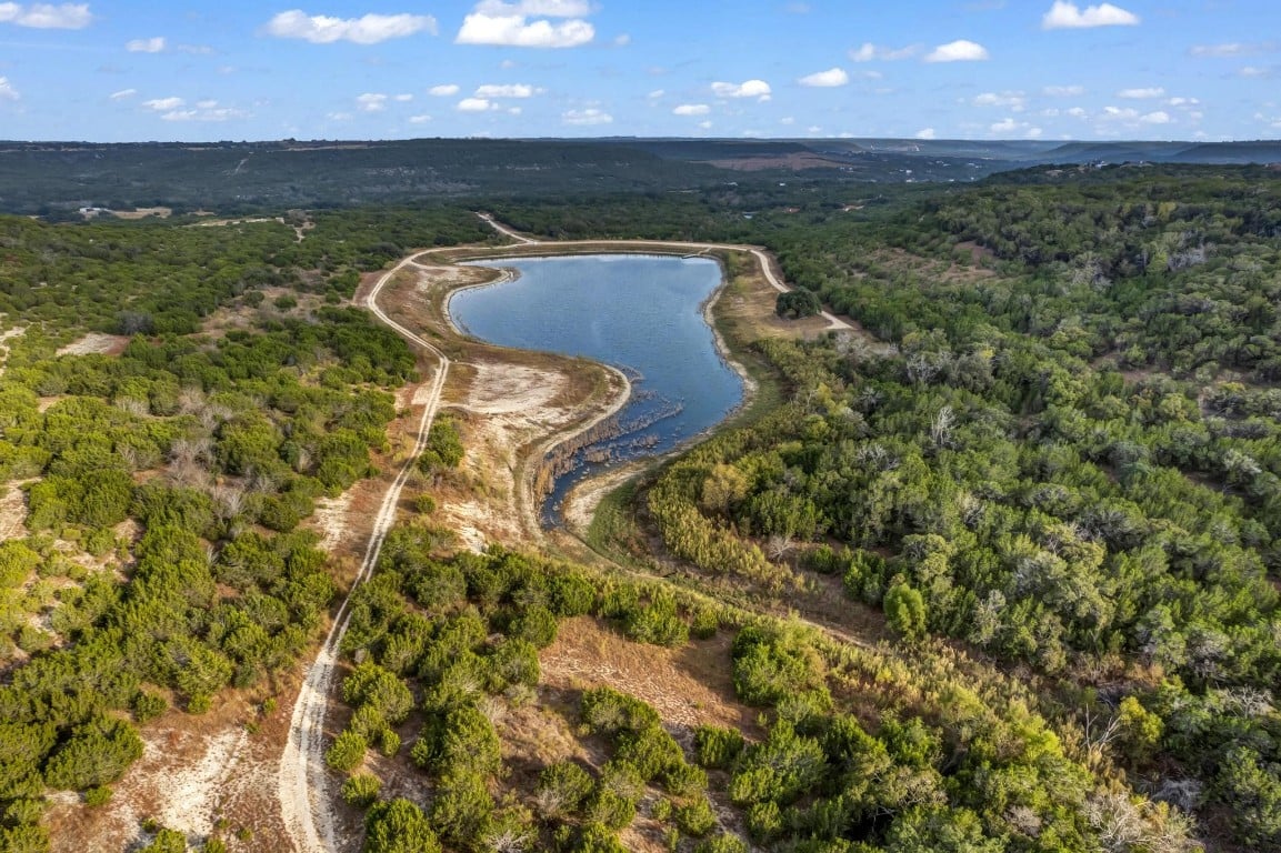 500 Balcones Ridge Way