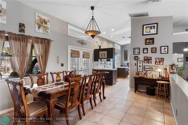 470 SW 169th Terr