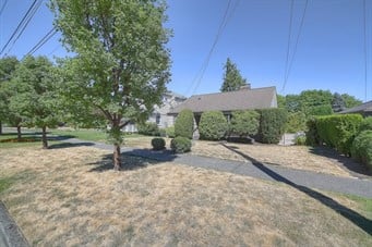 2442 35th Avenue W