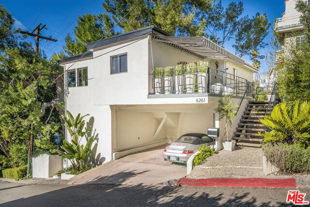 6261 Primrose Ave