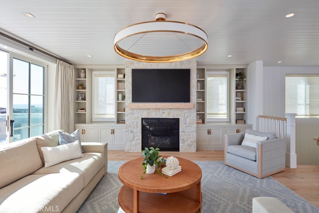 3112 Hermosa Ave