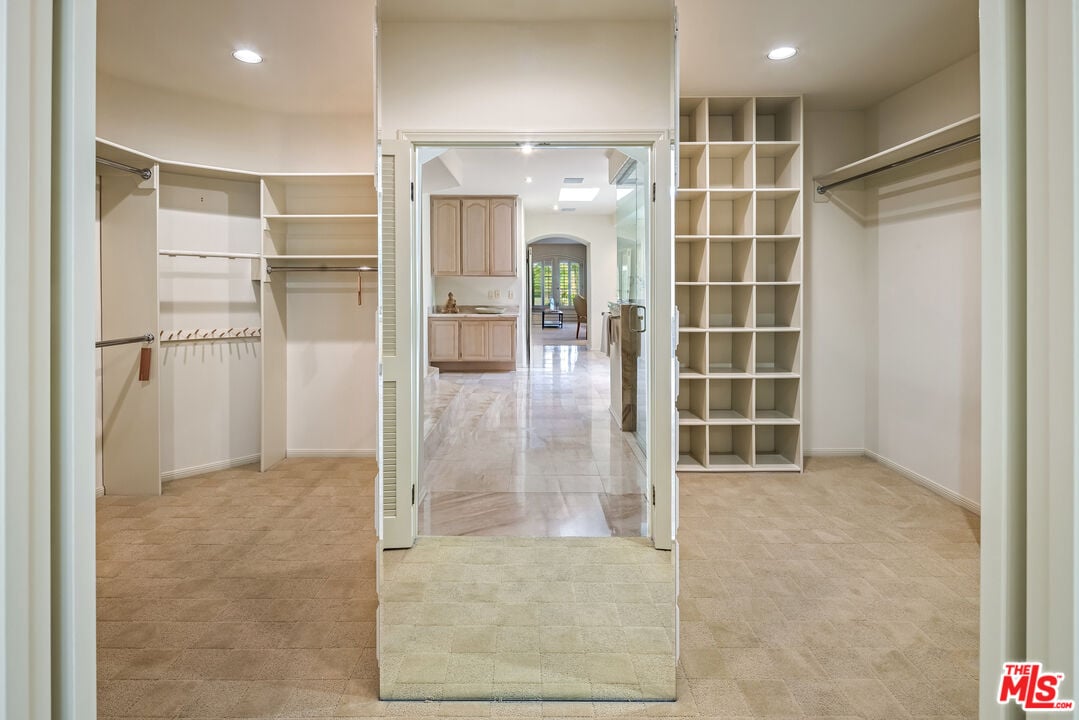1200 N Doheny Dr
