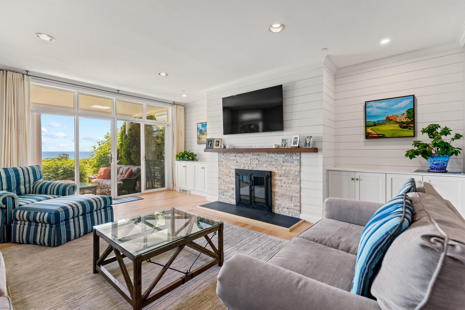 16 Atlantic Drive, Unit #: 16