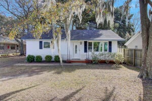 1529 N Avalon Circle, Charleston, SC 29407