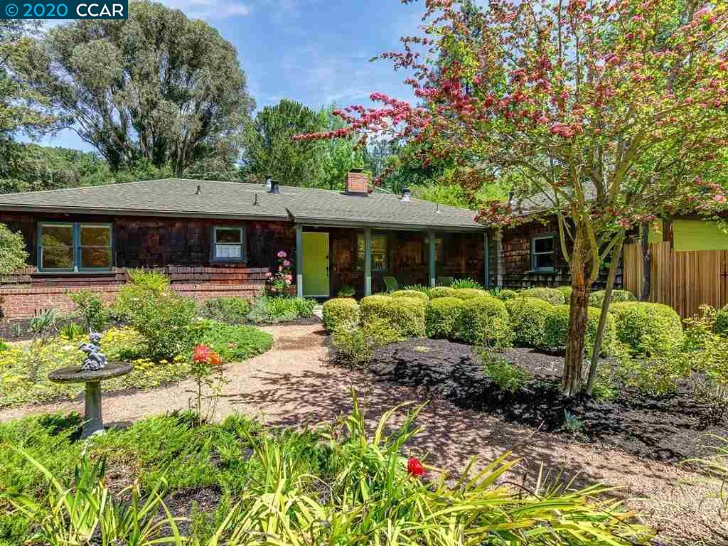 457 Moraga Way