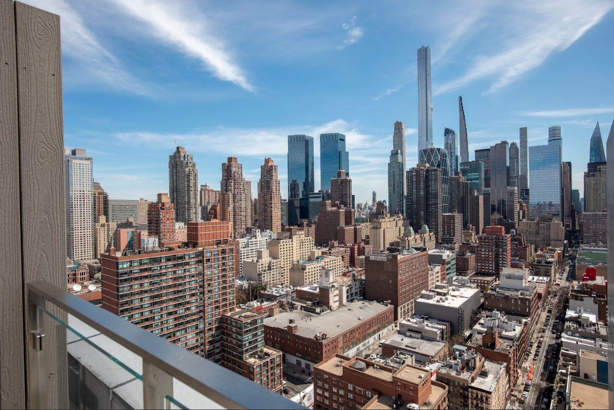554 West 54th Street, Apt PH-E