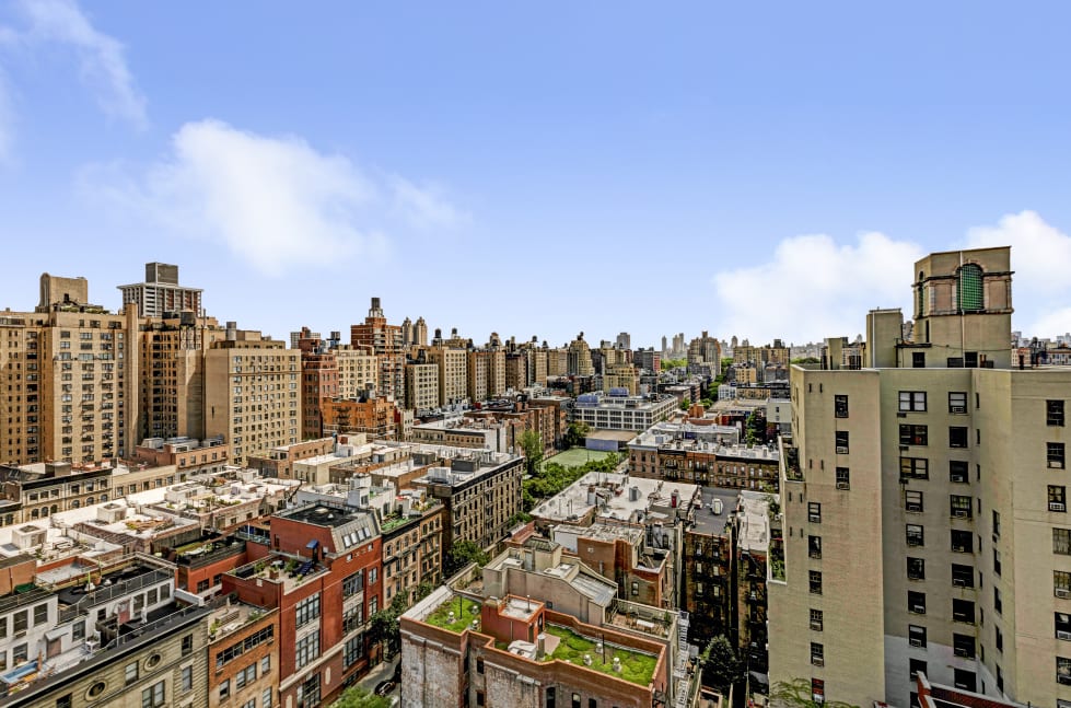 225 W 83rd St, #18A