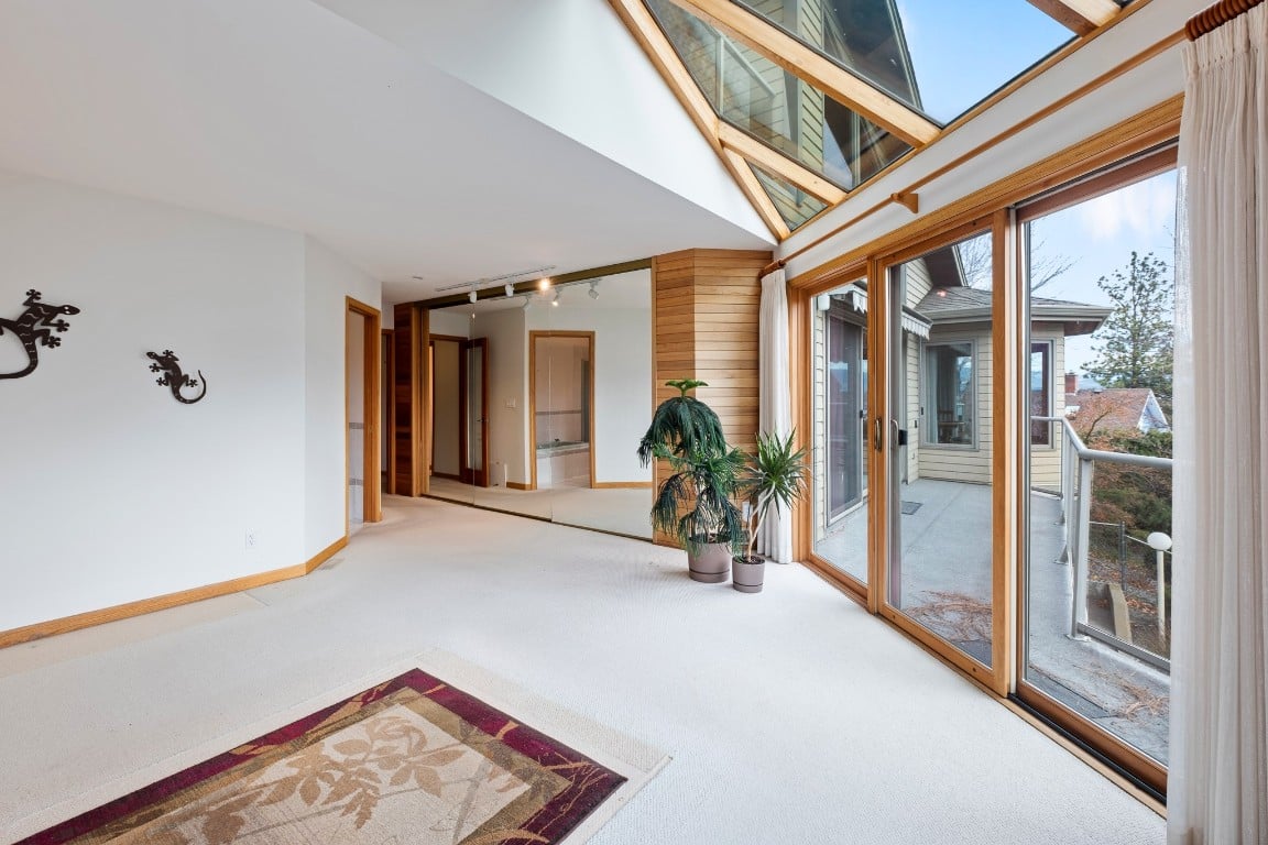 707 Brookfield Ct