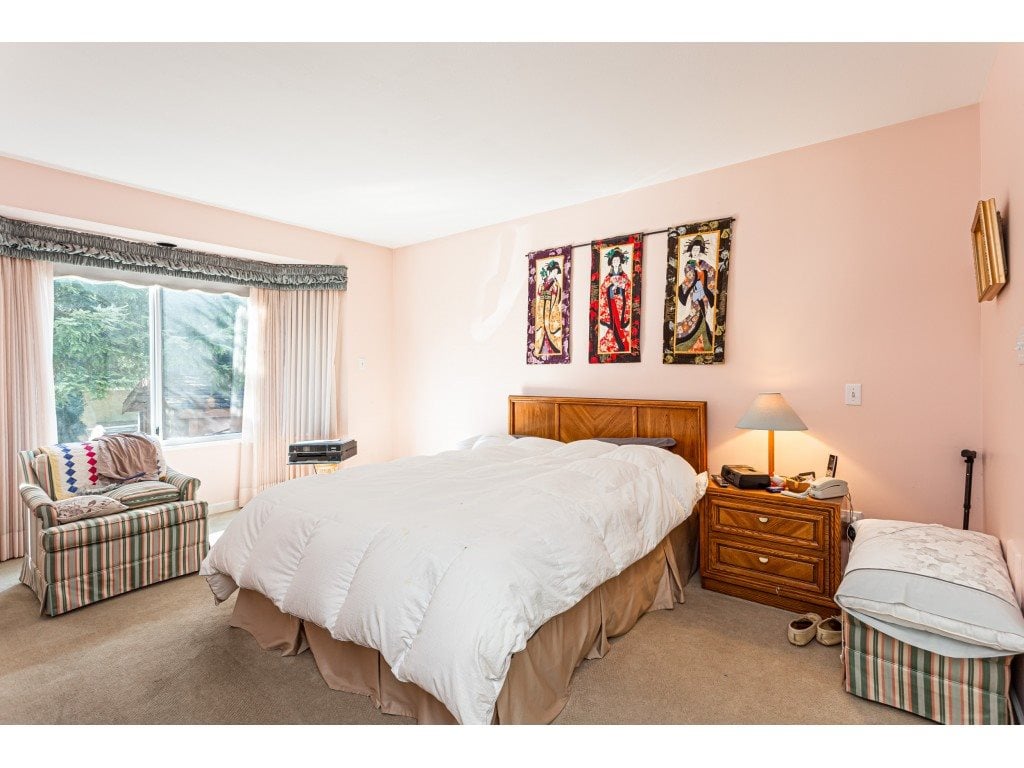 8168 154 St