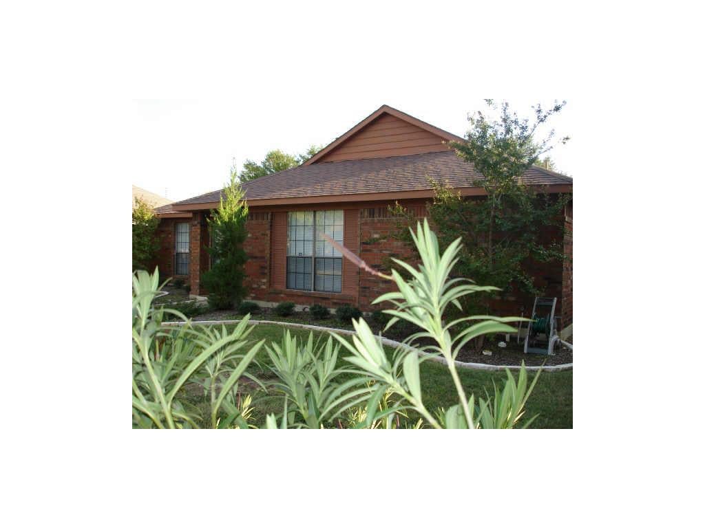 651 Cribbs Dr